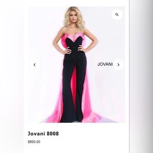 Size 6 from Jovani very beautiful jumpsuit